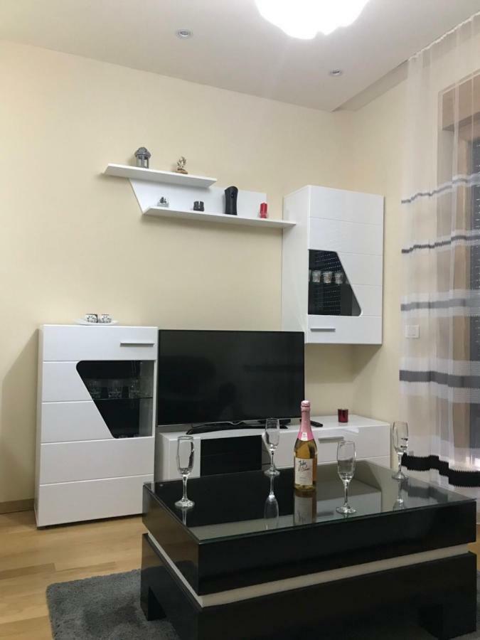 Apartman Dragisic Kalman J15,D8 ซลาตีบอร์ ภายนอก รูปภาพ